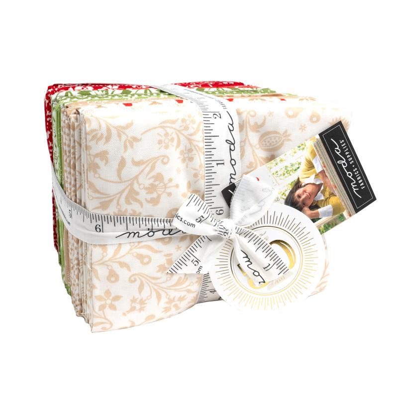 Buon Natale Fat Quarter Bundle by Fig Tree Co for Moda Fabrics | 31 Precut Fat Quarters | 35400AB