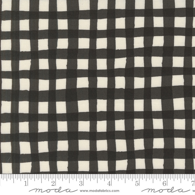 Emmitt and Ivy Winter Picnic Black Yardage by Sweetwater for Moda Fabrics | 55693 17