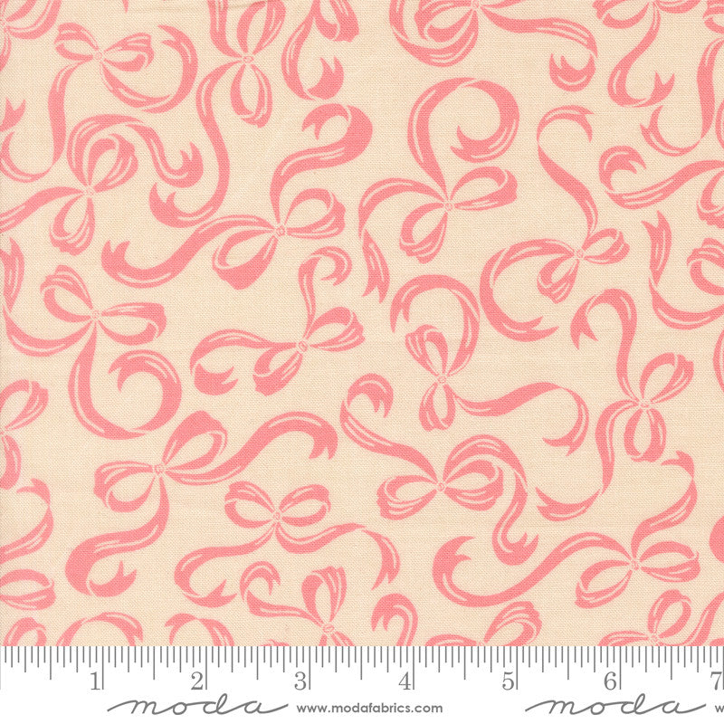 PRESALE Je T'aime Tie A Bow Lace Yardage by Stacy Iest Hsu for Moda Fabrics | 20996 11