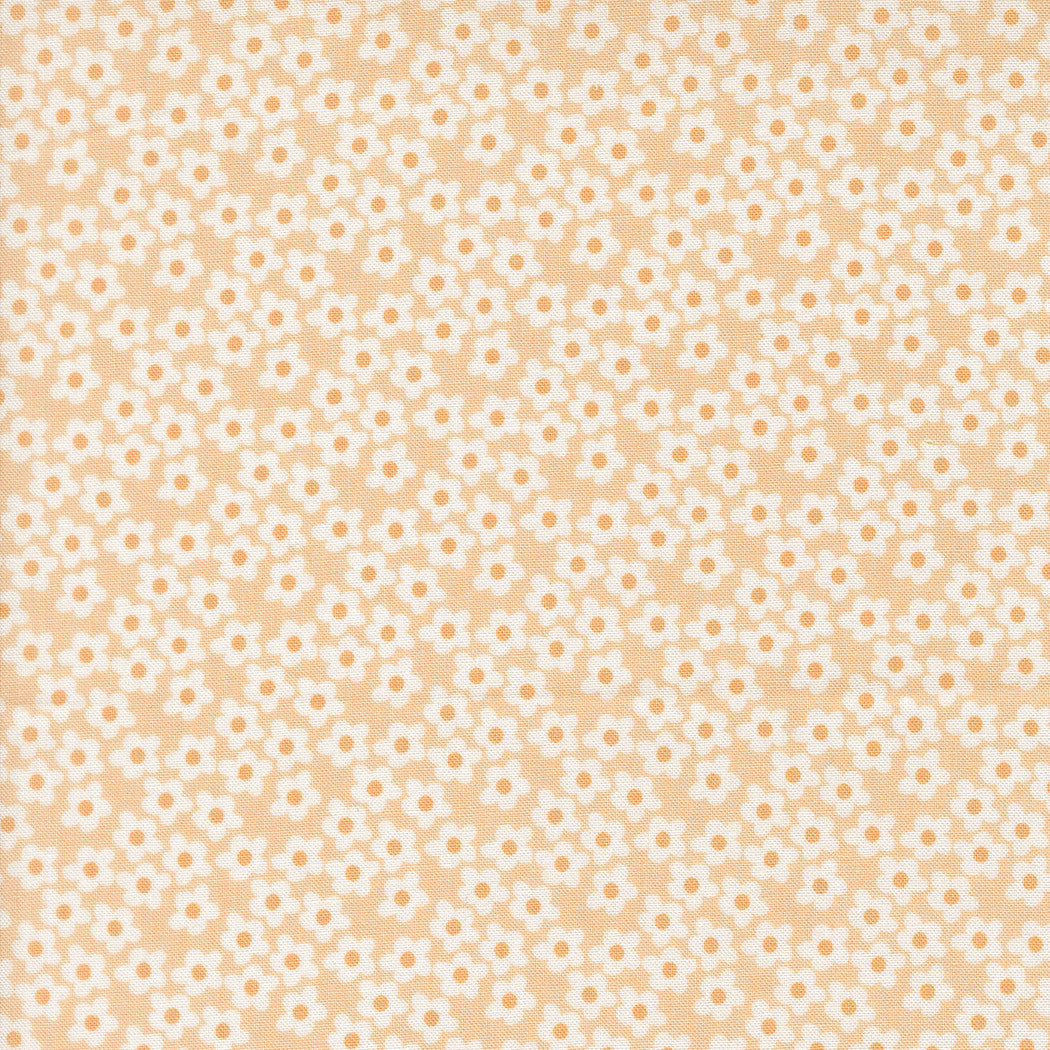 PRESALE Popcorn Popcorn Flowers Peach Yardage by Elizabeth Hartman for Moda Fabrics | 51282 29