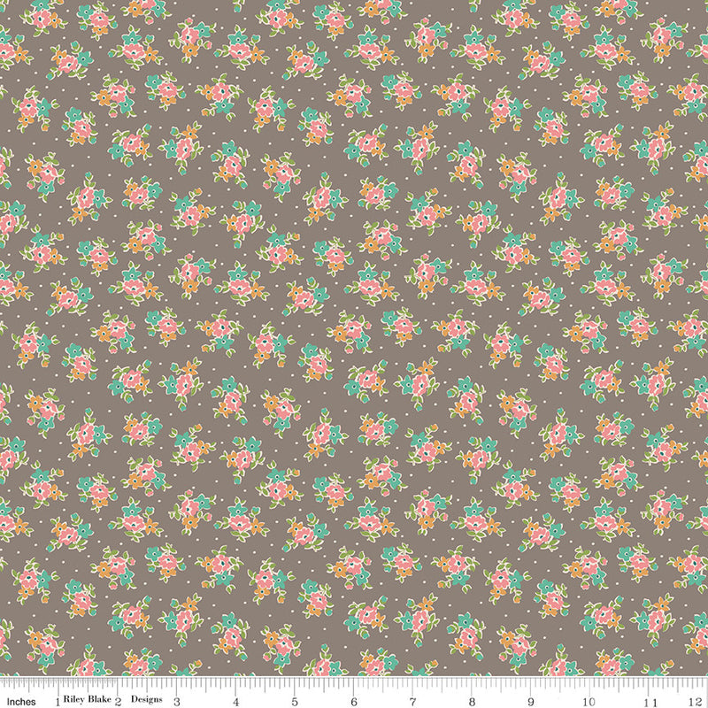 PRESALE Farmers Daughter Bouquet Rustic Yardage by Lori Holt of Bee in My Bonnet | C17177-RUSTIC