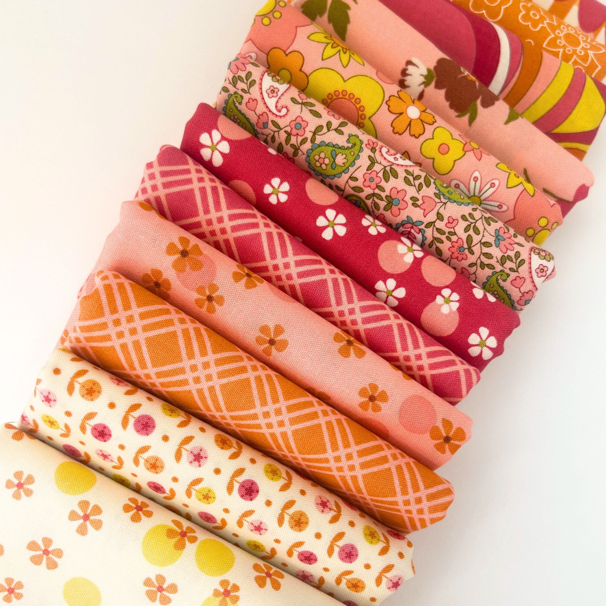 Happy Daze Custom Fat Quarter Bundle Pink Orange by Chloe’s Closet for Moda Fabrics | 12 FQs | Curated Bundle