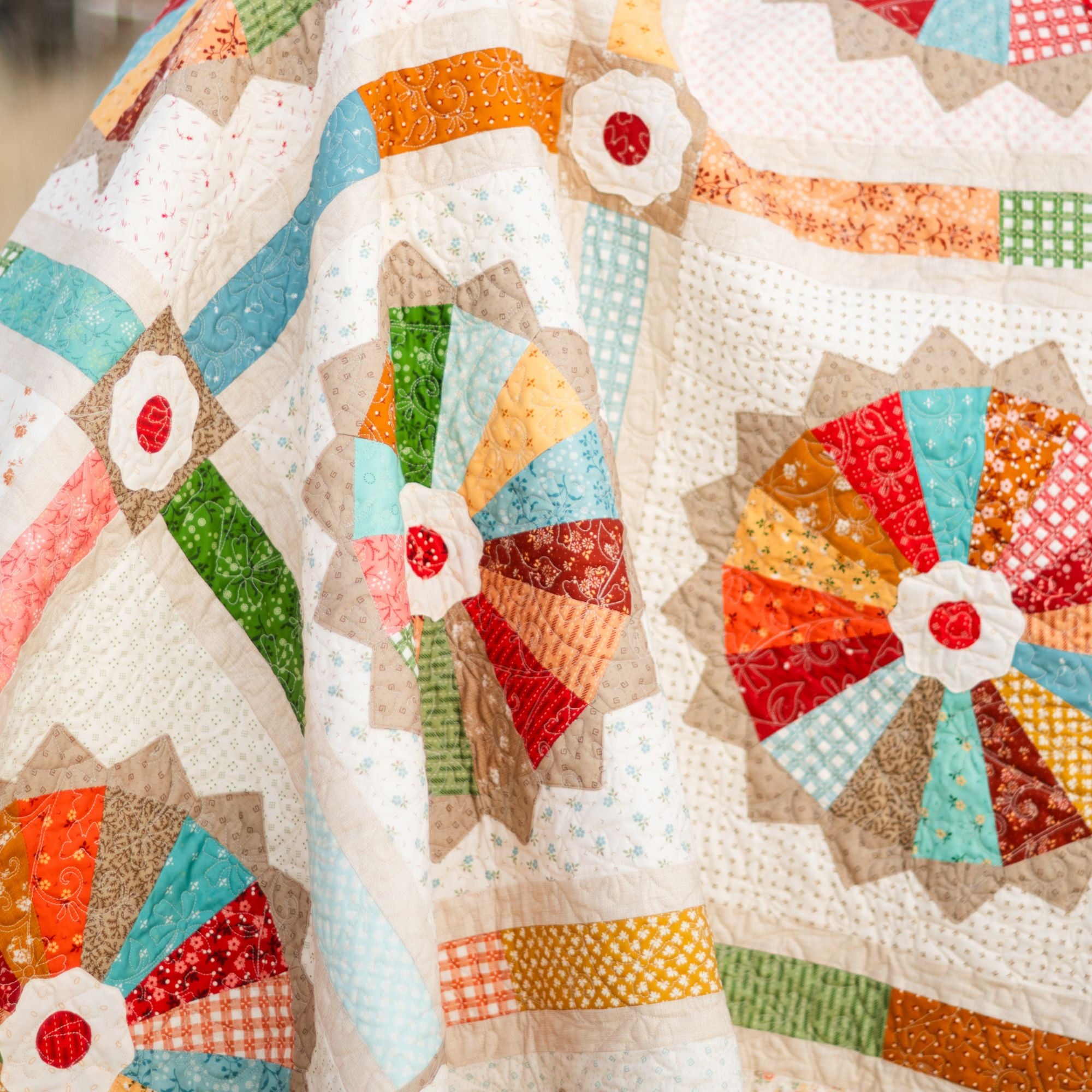 PRESALE Homemade Pie Quilt Kit Boxed With Baked With Love by Lori Holt of Bee in My Bonnet | KT-17780