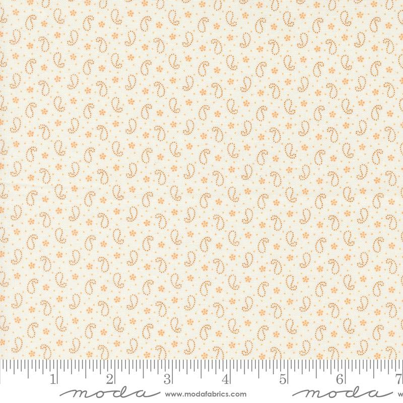 Denim and Daisies Petite Paisleys Daisy Nutmeg Yardage by Fig Tree for Moda Fabrics | 35387 21