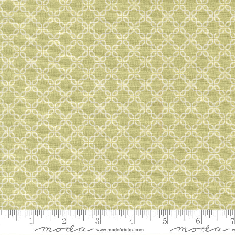 PRESALE Sunbonnet Lattice Pear Yardage by Heather Briggs of My Sew Quilty Life for Moda Fabrics | 31768 18