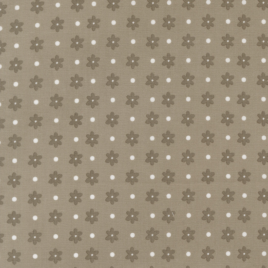 PRESALE Poinsettia and Pear Daisy Dot Stone Yardage by Sherri & Chelsi for Moda Fabrics | 37713 17