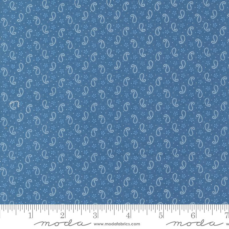 Denim and Daisies Petite Paisleys Denim Yardage by Fig Tree for Moda Fabrics | 35387 17