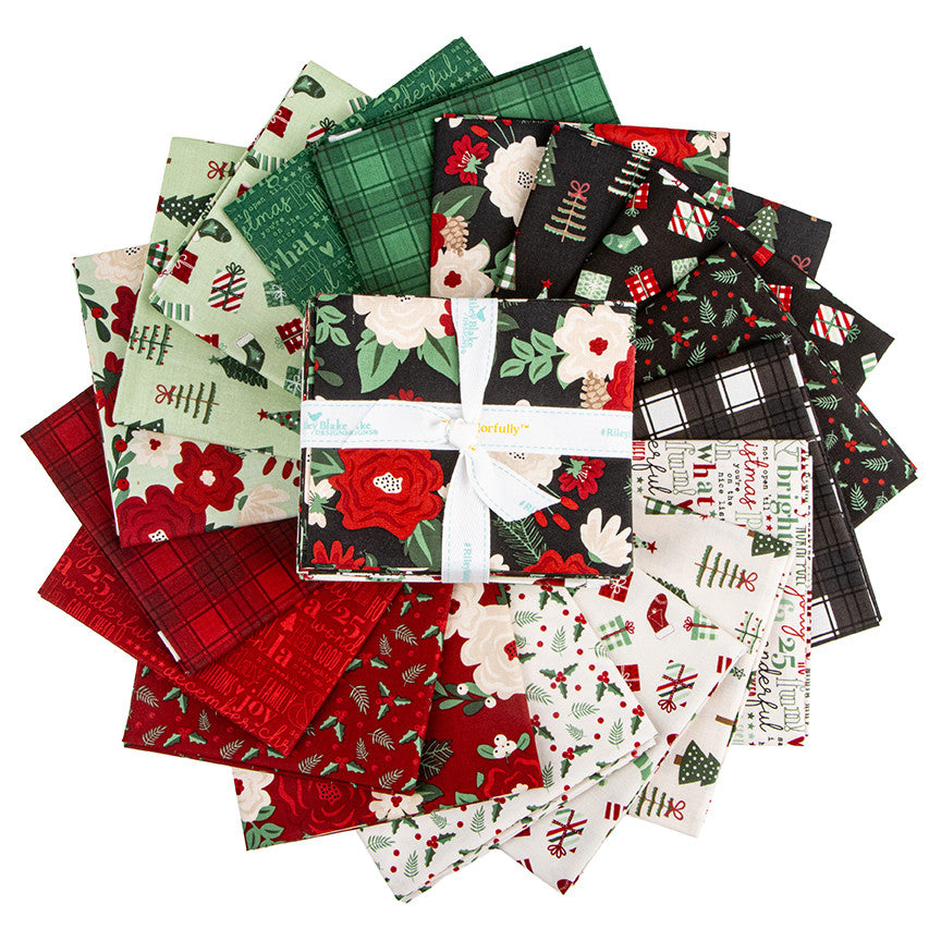 Evergreen Wishes Fat Quarter Bundle by Traci Reed for Riley Blake Designs | 18 Pcs | FQ-17810-18