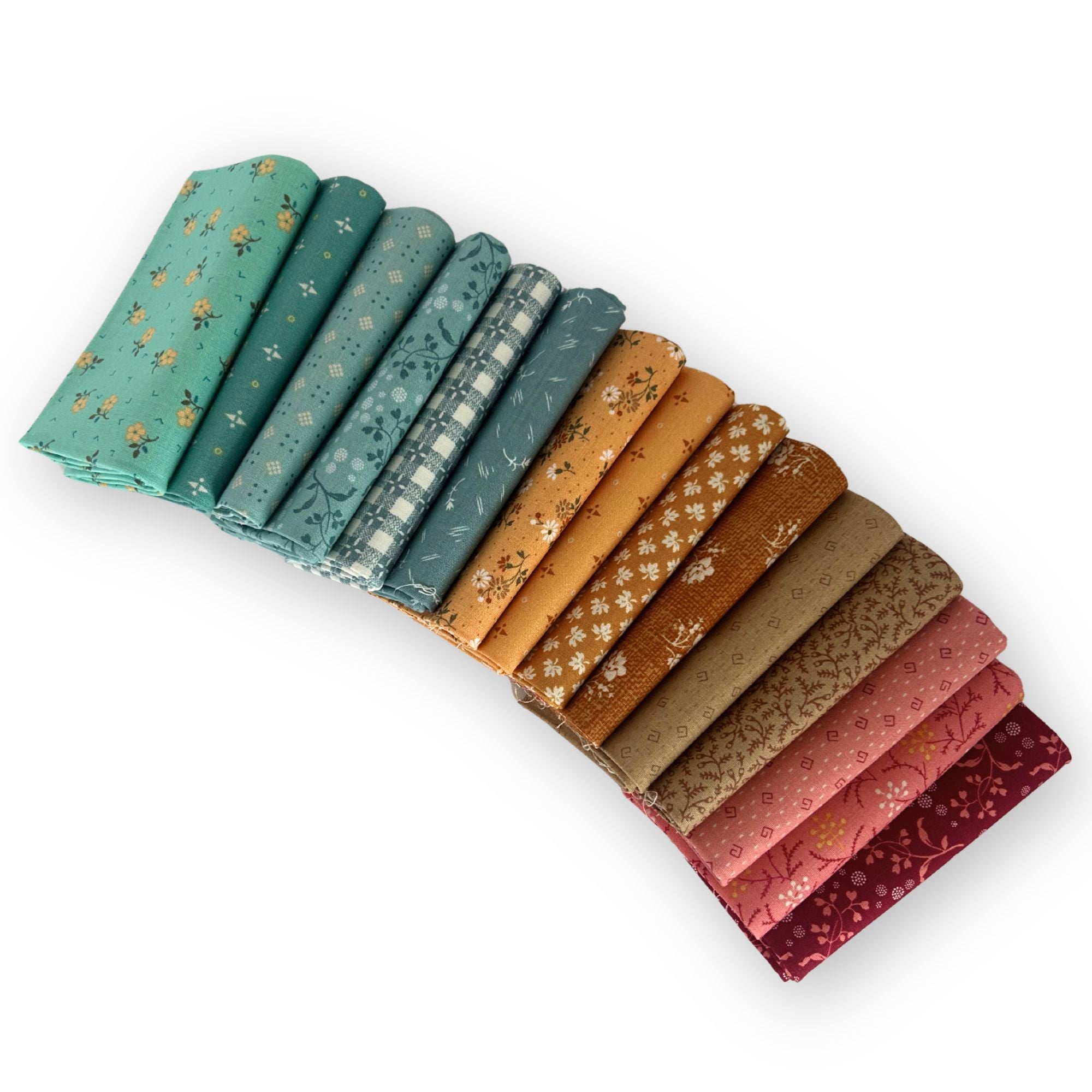 Fat Quarter Bundle Thanksgiving at Grandma's | Baked With Love by Lori Holt of Bee in My Bonnet | 16 Fat Quarters | Curated Bundle