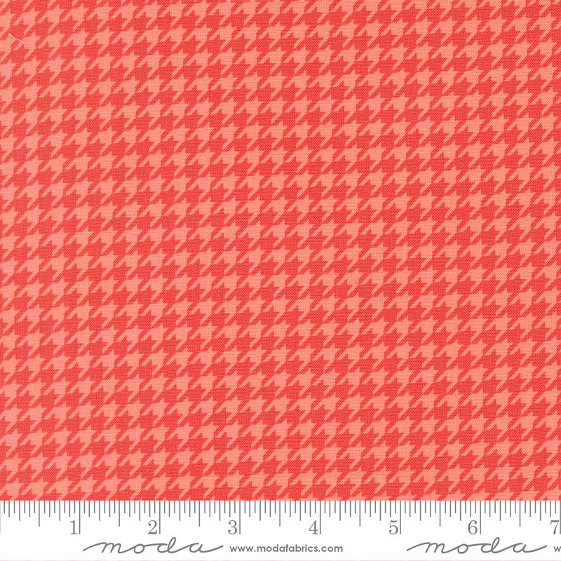 PRESALE Poinsettia and Pear Houndstooth Geranium Yardage by Sherri & Chelsi for Moda Fabrics | 37718 16