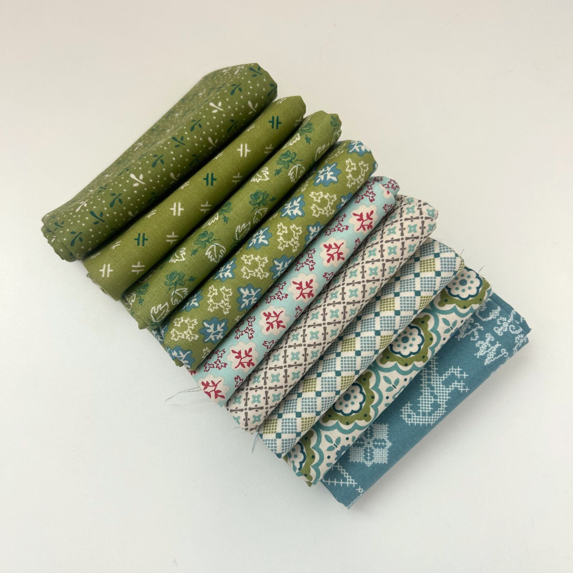 Piece & Plenty Custom Fat Quarter Bundle Green Blue by Lori Holt for Riley Blake Designs | 9 FQs | Curated Bundle