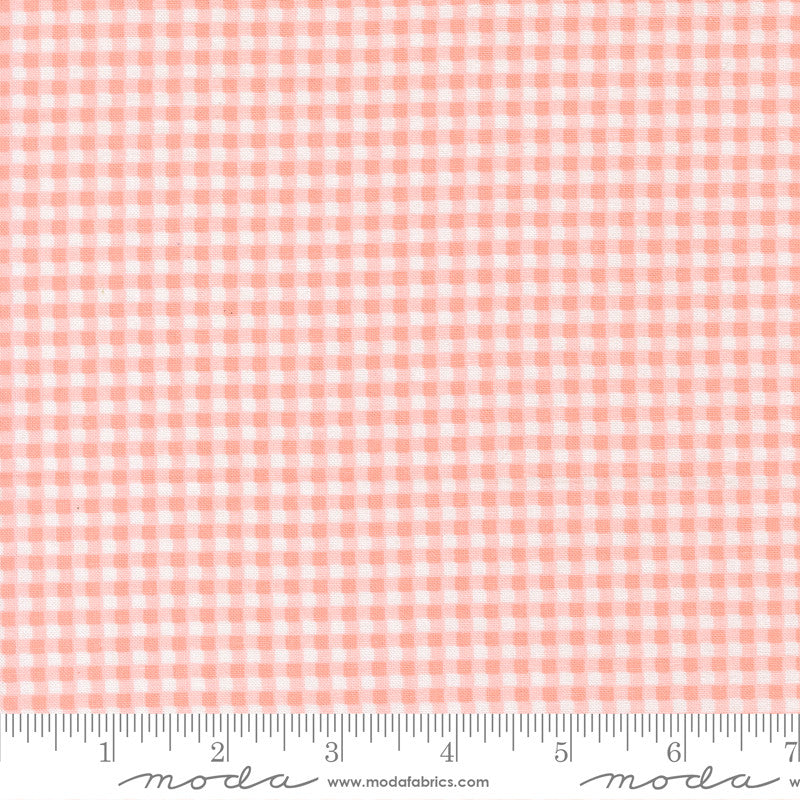 PRESALE Sunbonnet Mini Gingham Pale Pink Yardage by Heather Briggs of My Sew Quilty Life for Moda Fabrics | 31769 17