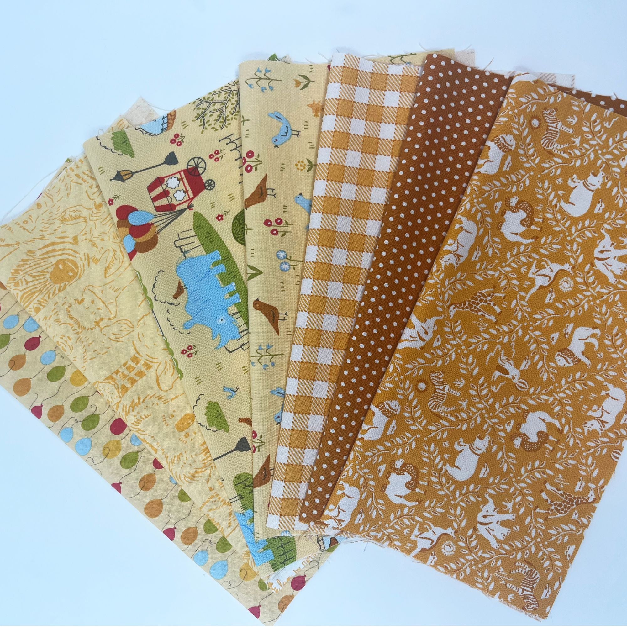 Animal Park Fun Custom Fat Quarter Bundle Warm by Stacy Iest Hsu for Moda Fabrics | Curated Bundle | 7 Fat Quarters