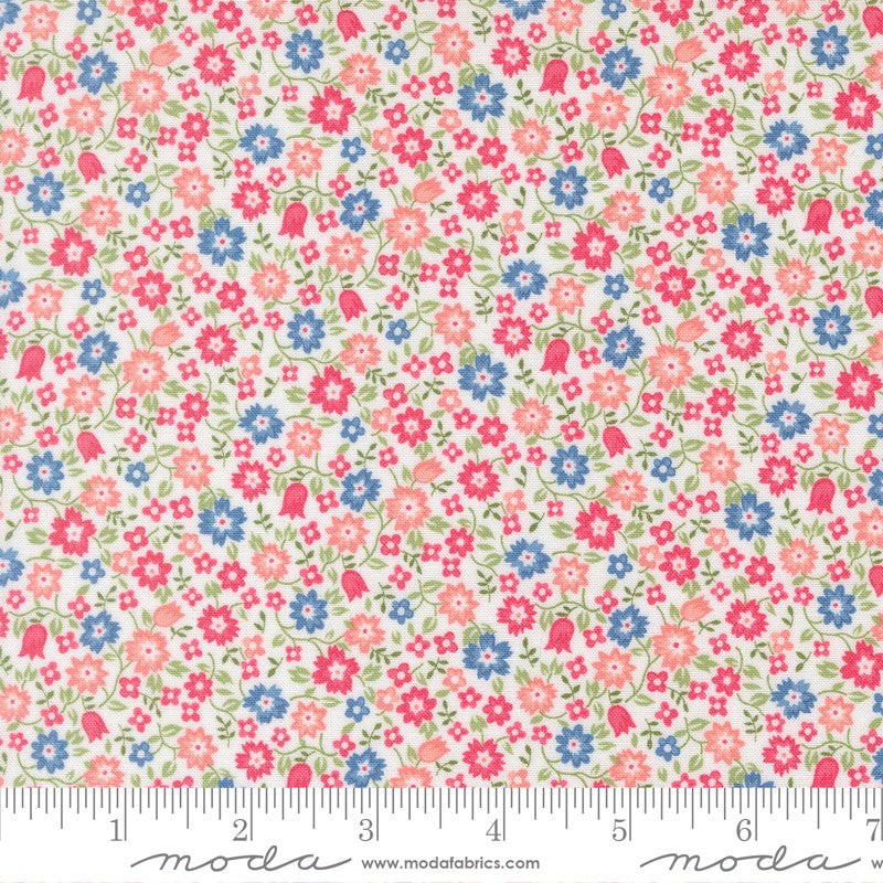 A Cat Named Stitch Lucky Cream Yardage by Camille Roskelley for Moda Fabrics | 55342 11