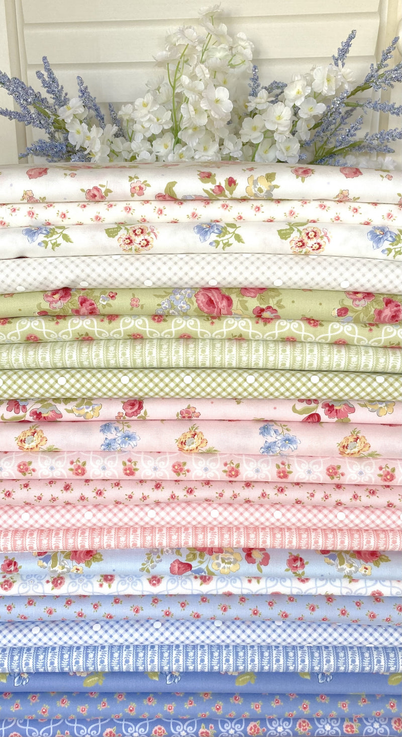 PRESALE Memory Lane Fat Quarter Bundle by Brenda Riddle Designs for Moda Fabrics | 22 Precut Fat Quarters