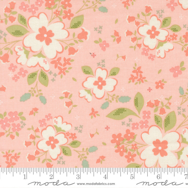 PRESALE Sunbonnet Pretty Petals Pink Yardage by Heather Briggs of My Sew Quilty Life for Moda Fabrics | 31760 15