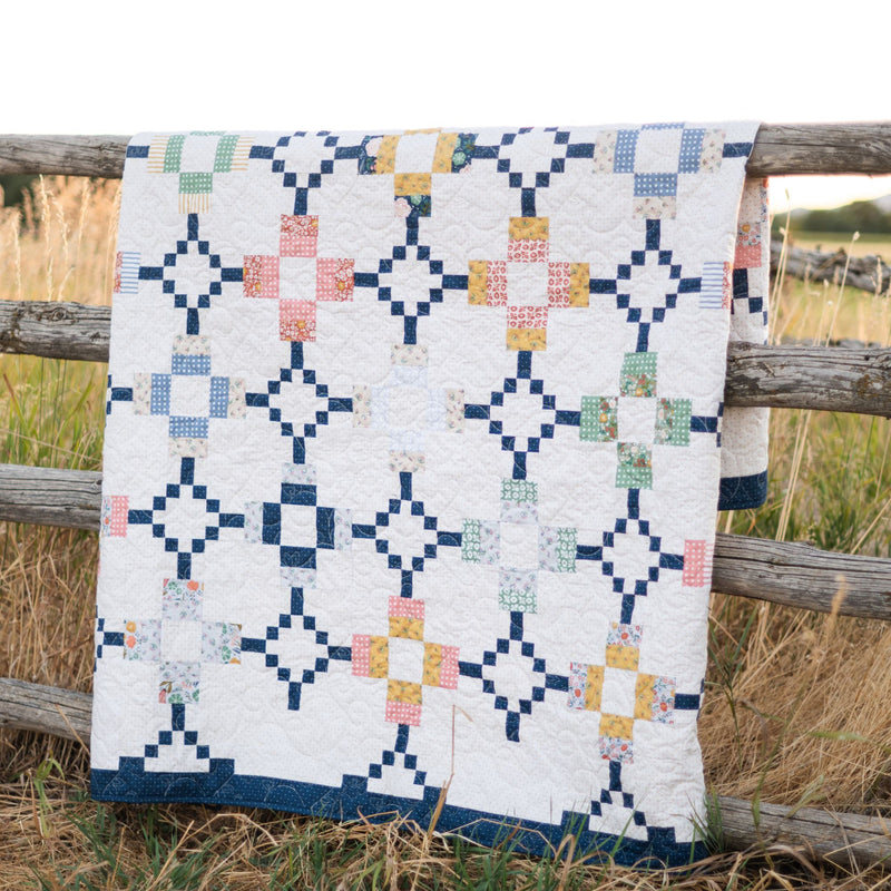 PRESALE Ebb and Flow Quilt Kit Boxed With Ivy Reese by Deena Rutter for Riley Blake Designs | KT-16600