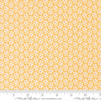 Summers End Daisies Sunflower Yardage by Fig Tree & Co for Moda Fabrics | 35434 13