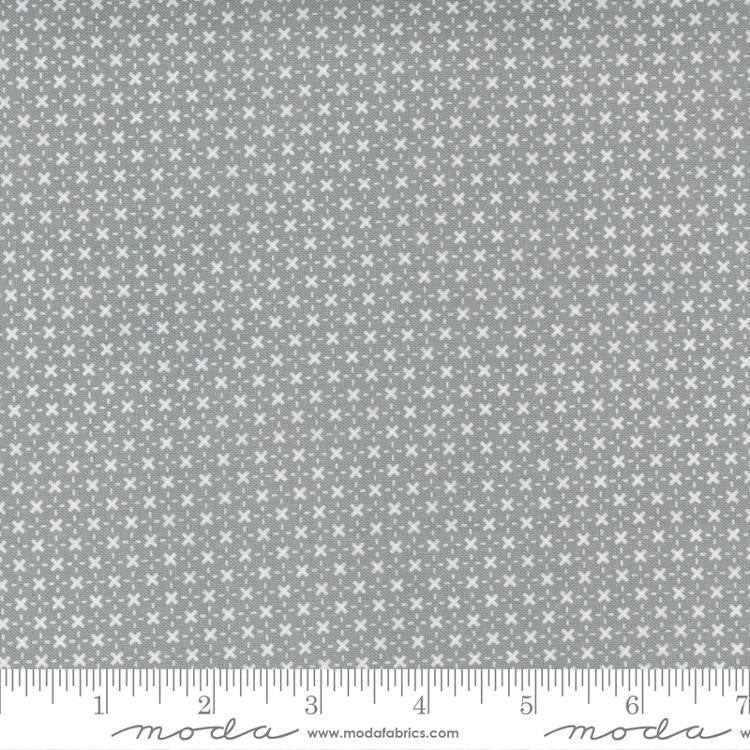 Morning Beds and Borders Light Foggy by Linzee McCray for Moda Fabrics | 23347 22