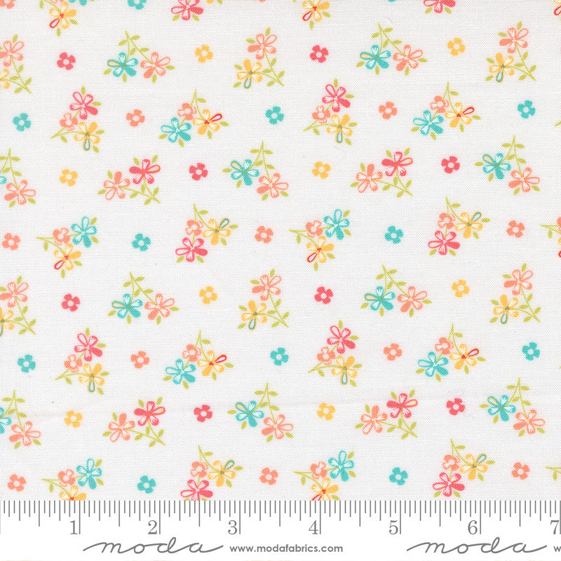 PRESALE In The Garden Love Me Off White Yardage by Corey Yoder for Moda Fabrics| 29235 11