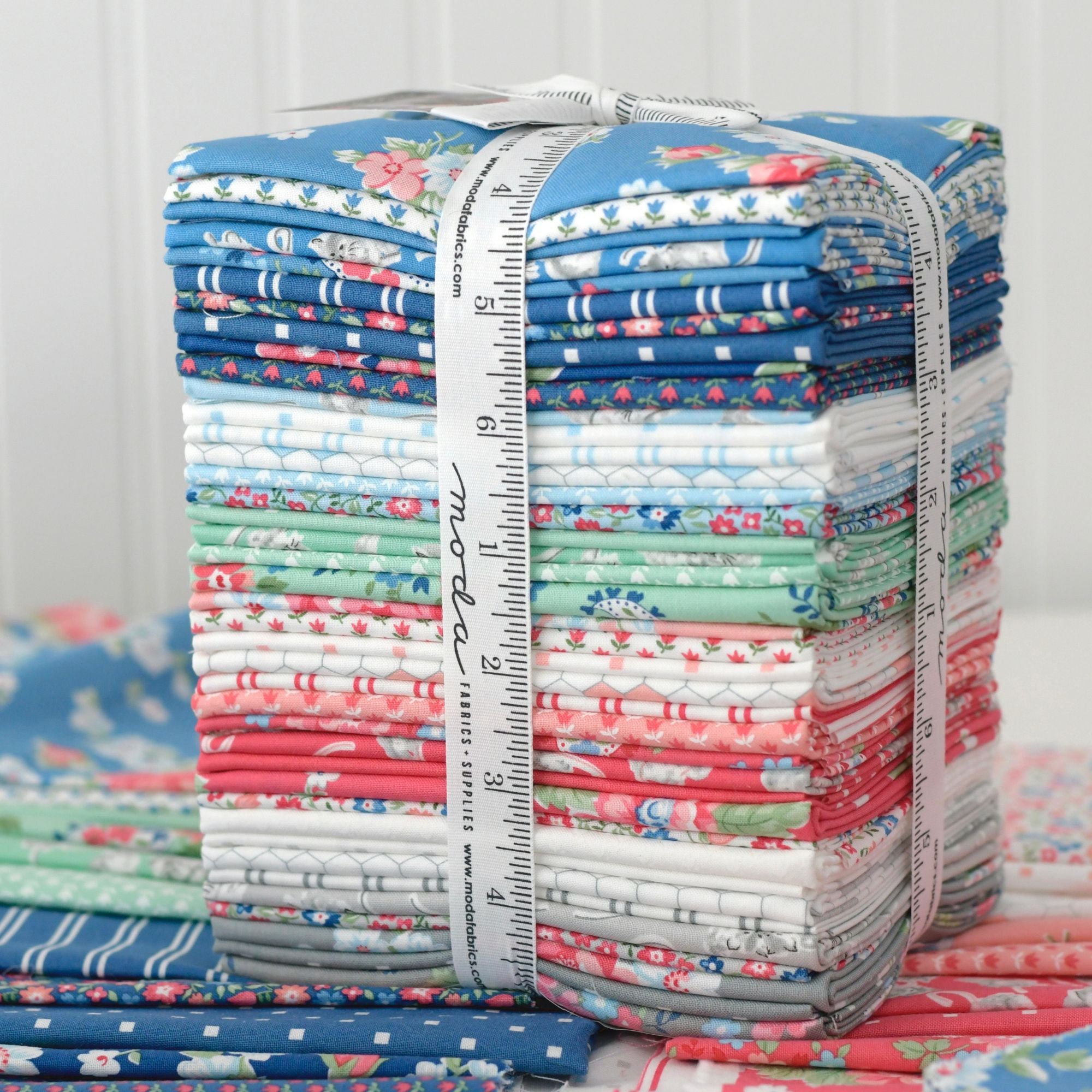 A Cat Named Stitch Fat Quarter Bundle by Camille Roskelley for Moda Fabrics | 40 Skus | 55340AB