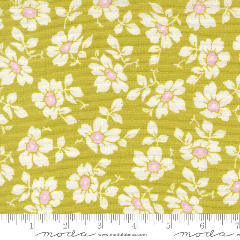 Summers End Cosmos Grass Yardage by Fig Tree & Co for Moda Fabrics | 35431 18