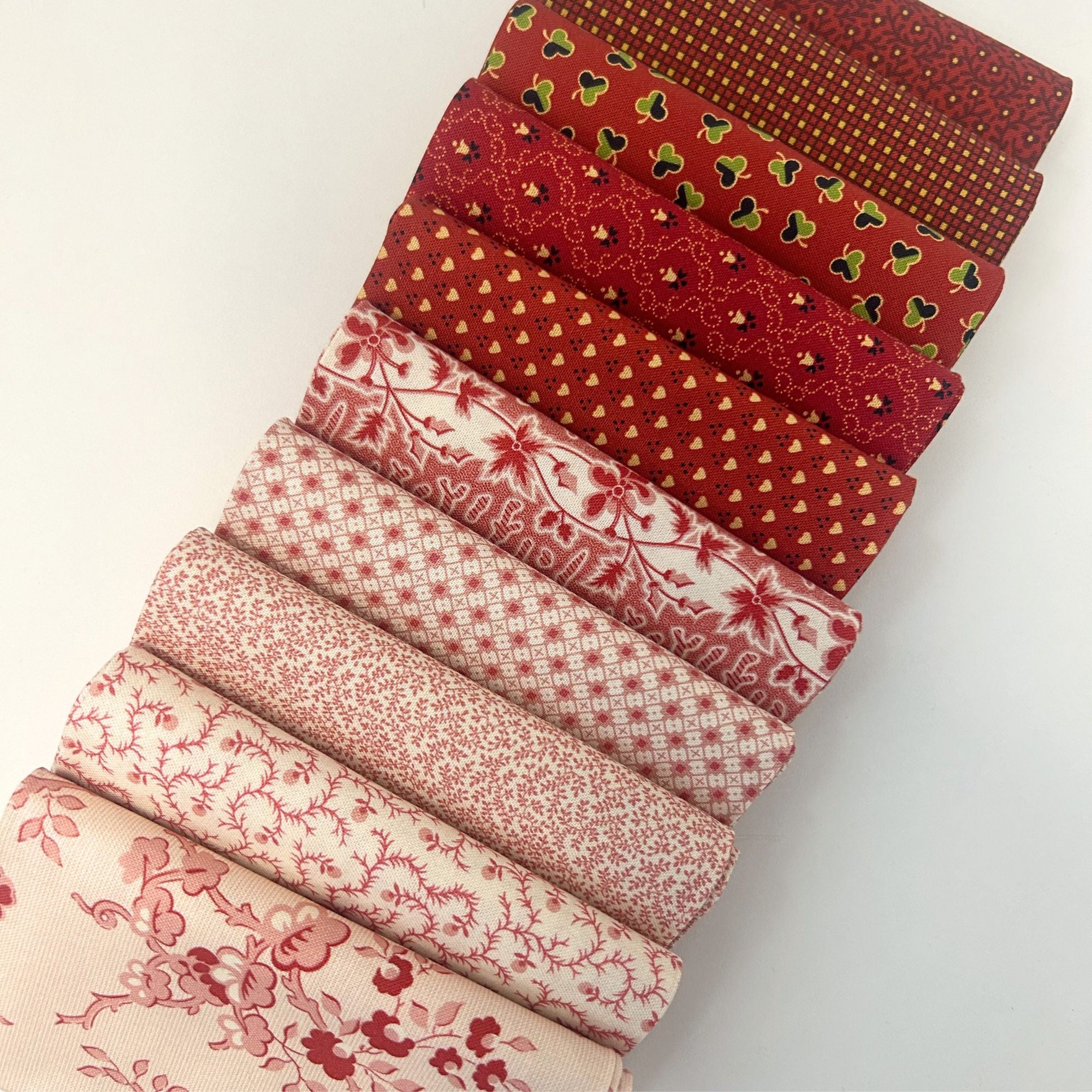 Sally's Stitches Custom Fat Quarter Bundle Red by Betsy Chutchian for Moda Fabrics | 10 FQs | Curated Bundle