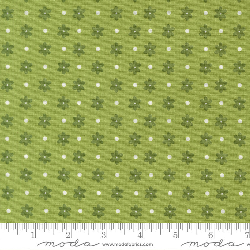 PRESALE Poinsettia and Pear Daisy Dot Fresh Grass Yardage by Sherri & Chelsi for Moda Fabrics | 37713 13