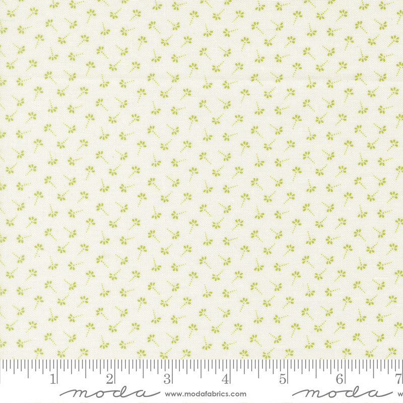Summers End Dandelion Wisps Clover Yardage by Fig Tree & Co for Moda Fabrics | 35438 29