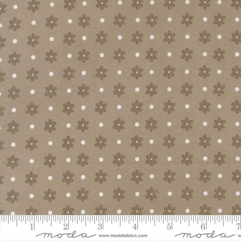 PRESALE Poinsettia and Pear Daisy Dot Stone Yardage by Sherri & Chelsi for Moda Fabrics | 37713 17