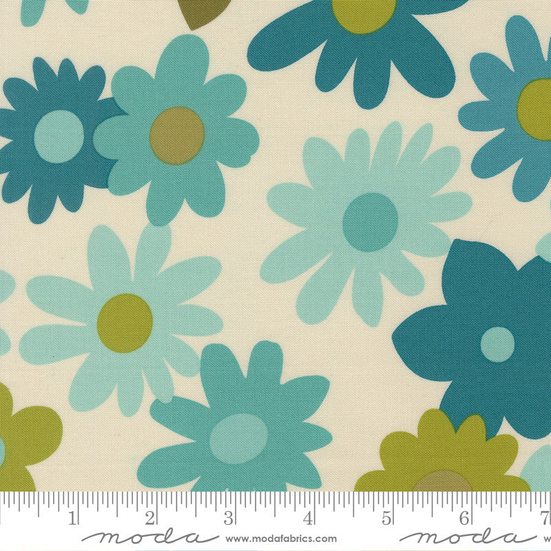 Happy Daze Blooming Blossoms Aqua Yardage by Chloe’s Closet for Moda Fabrics | 33840 18