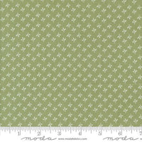 Flower Girl Prairie Leafy Yardage by Heather Briggs of My Sew Quilty Life for Moda Fabrics | 31736 19 | Fat Quarter Remnant