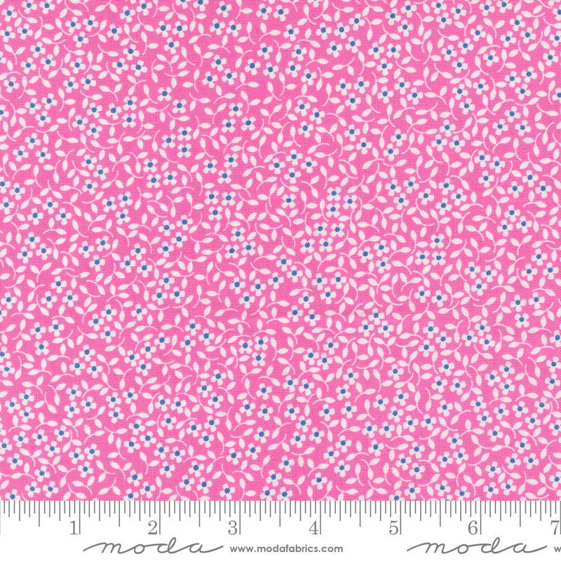 Cali & Co Ditsy Carnation Yardage by Corey Yoder for Moda Fabrics | 29193 43