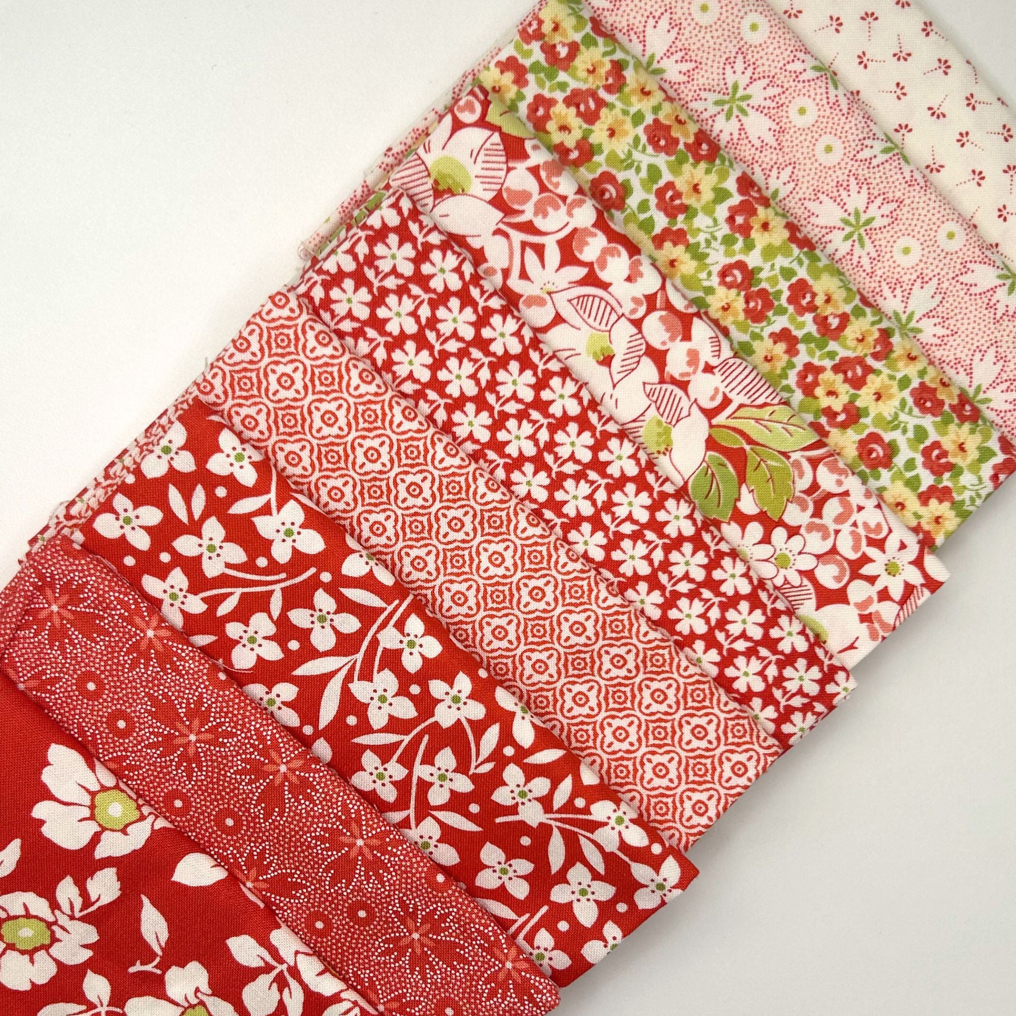 Summers End Custom Fat Quarter Bundle Red by Fig Tree & Co for Moda Fabrics | 9 FQs | Curated Bundle