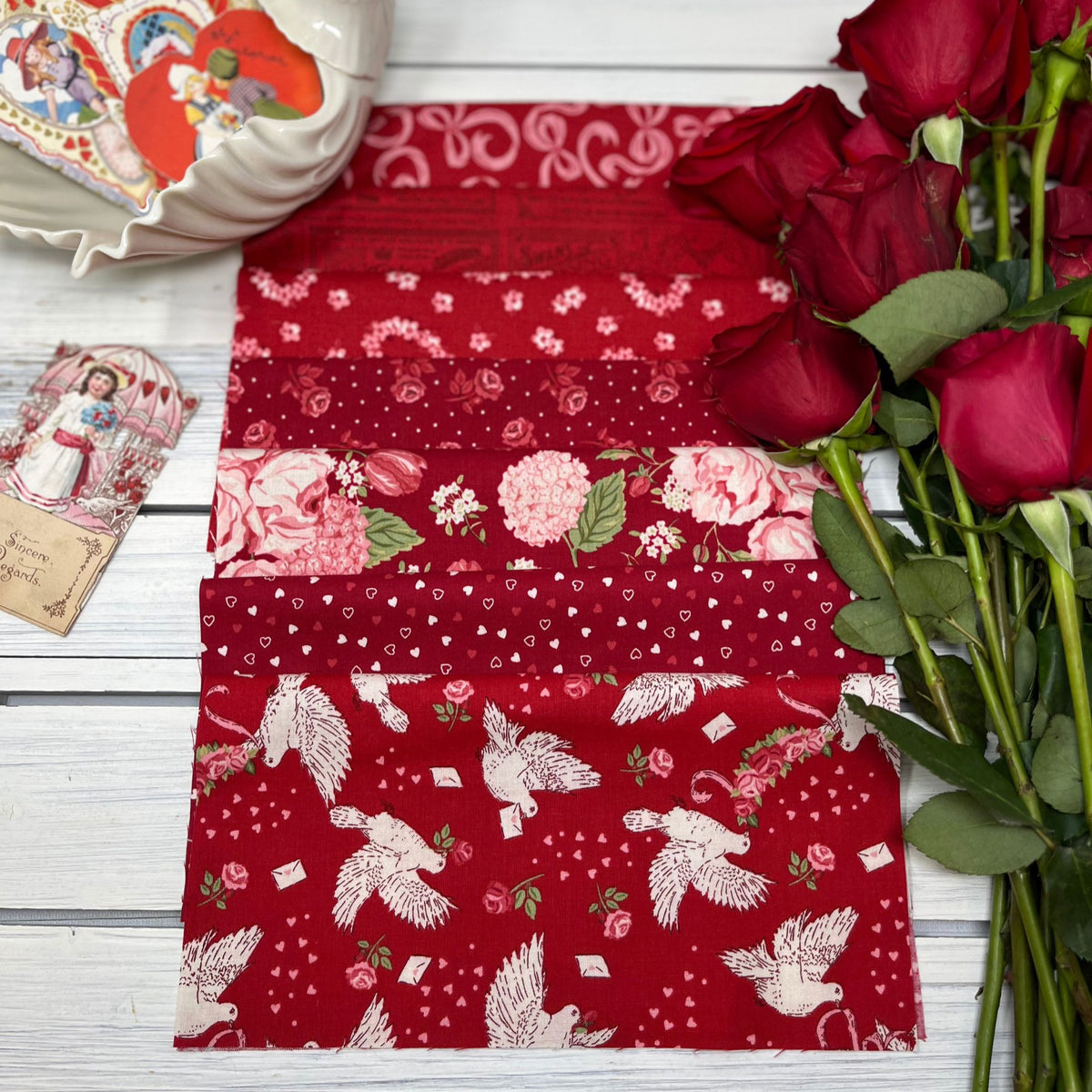PRESALE Je T'aime Fat Quarter Bundle Red by Stacy Iest Hsu for Moda Fabrics | 7 Fat Quarters | Curated Bundle