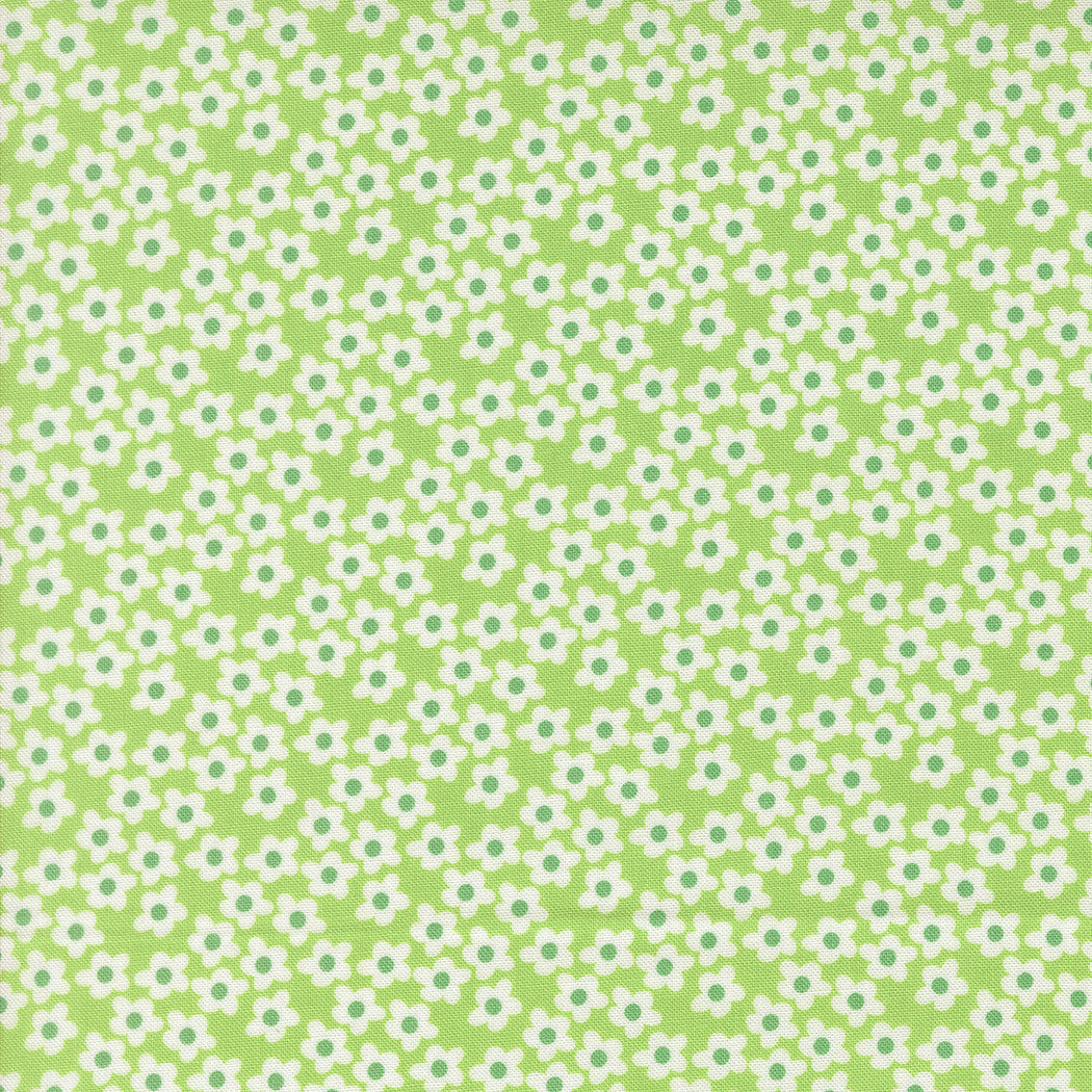 PRESALE Popcorn Popcorn Flowers Mint Yardage by Elizabeth Hartman for Moda Fabrics | 51282 16