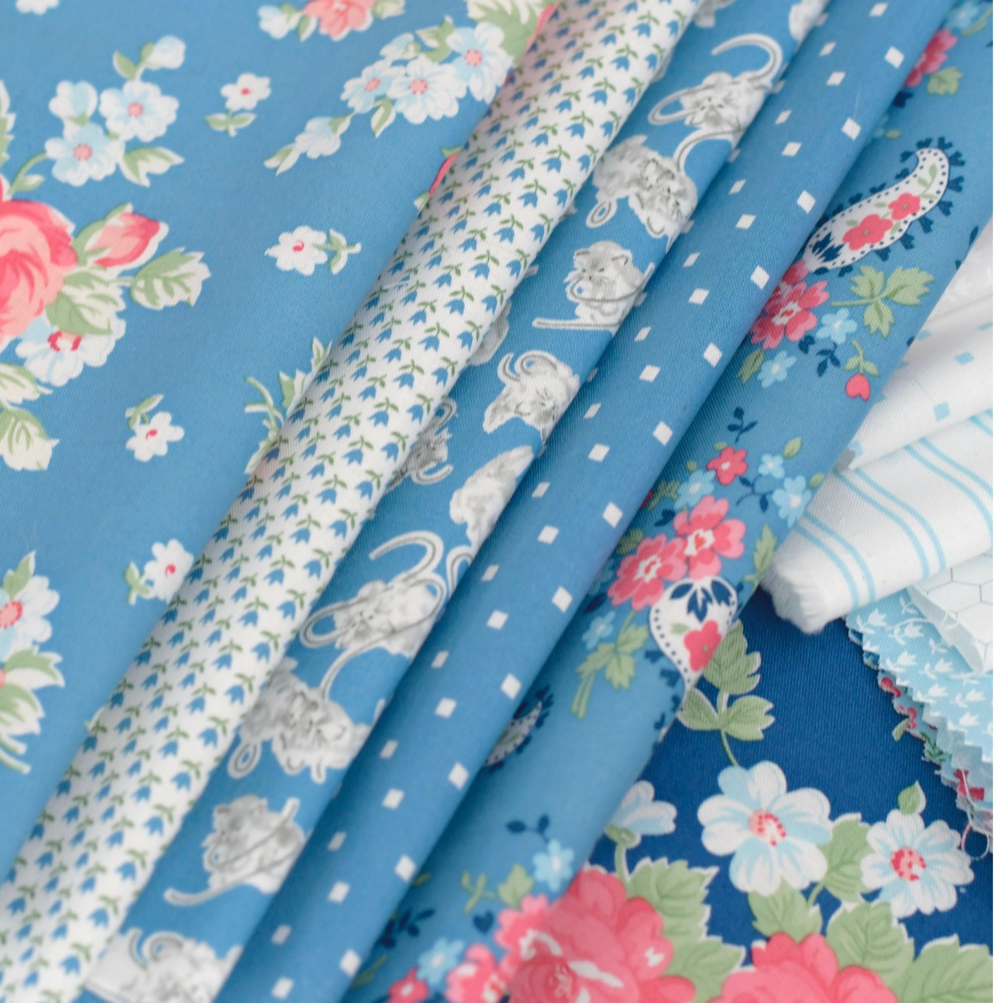 A Cat Named Stitch Custom Fat Quarter Bundle Blue by Camille Roskelley for Moda Fabrics | Curated Bundle | 5 Fat Quarters
