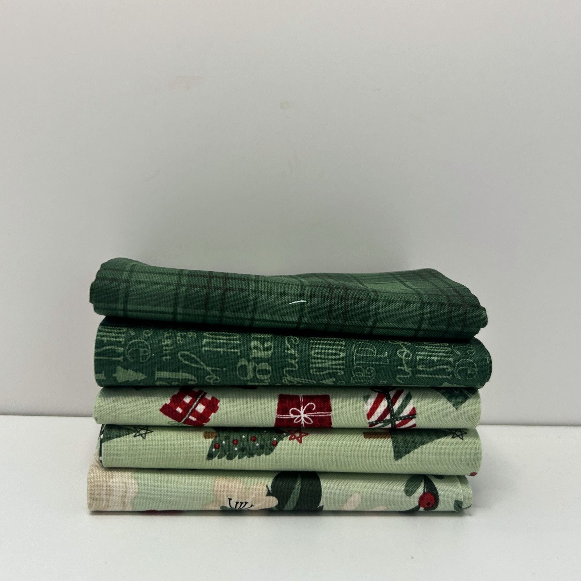Evergreen Wishes Custom Fat Quarter Bundle Green by Traci Reed for Riley Blake Designs | 5 FQs | Curated Bundle