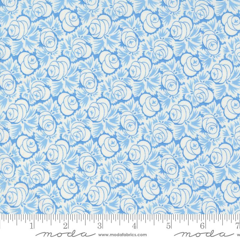 Denim and Daisies Oklahoma Rose Stonewashed Yardage by Fig Tree for Moda Fabrics | 35384 16