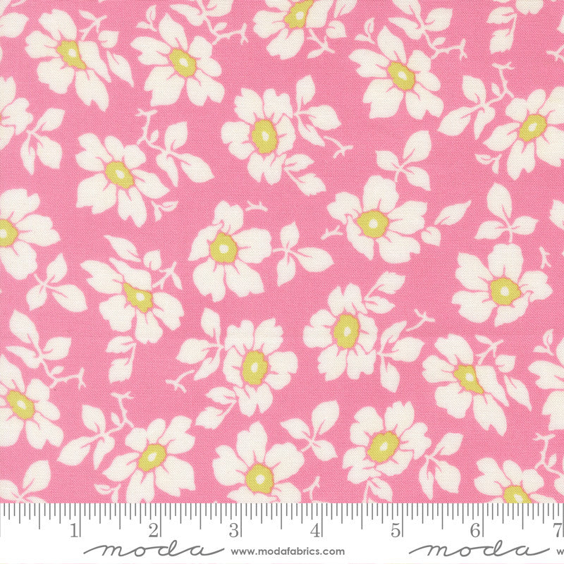 Summers End Cosmos Lilac Yardage by Fig Tree & Co for Moda Fabrics | 35431 12