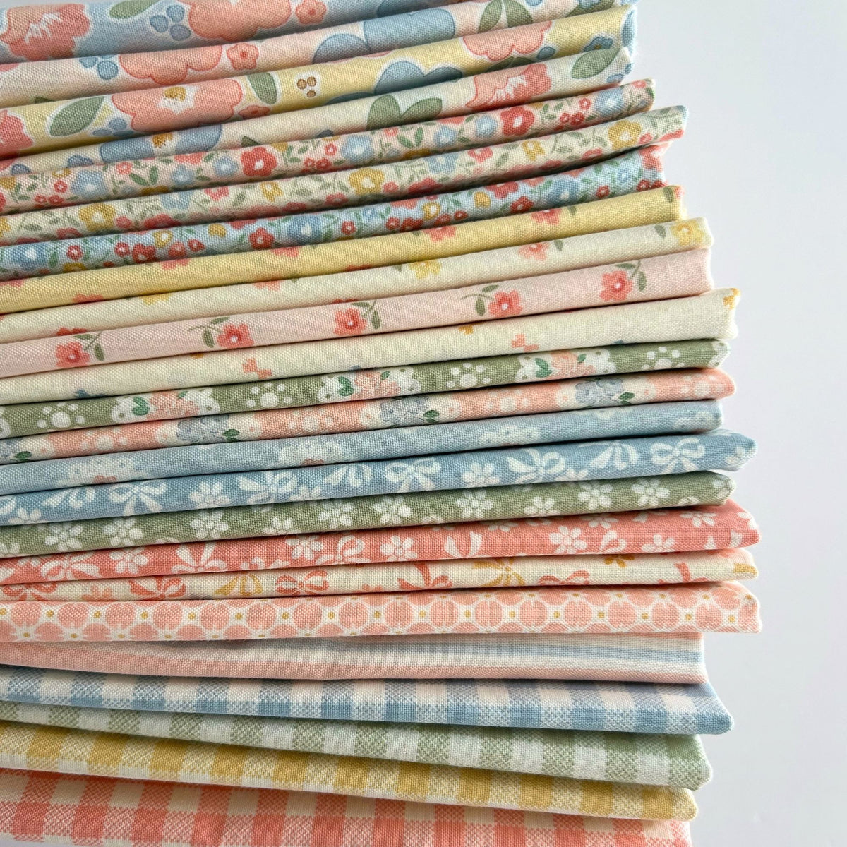 Half Yard Bundle | Handmade Sweetness by Heather Briggs of My Sew Quilty Life for Moda Fabrics | 24 Half Yard Cuts | Curated Bundle