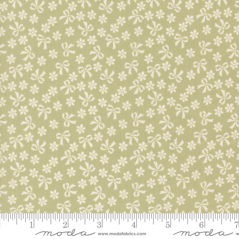 PRESALE Handmade Sweetness Bows Daisies Pear Yardage by Heather Briggs of My Sew Quilty Life for Moda Fabrics | 31793 19