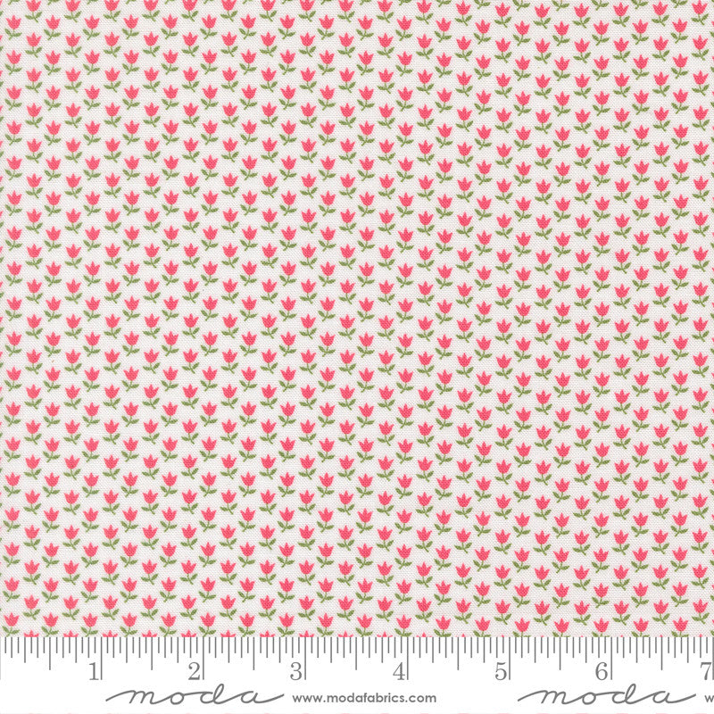 A Cat Named Stitch June Cream Rosie Yardage by Camille Roskelley for Moda Fabrics | 55347 11
