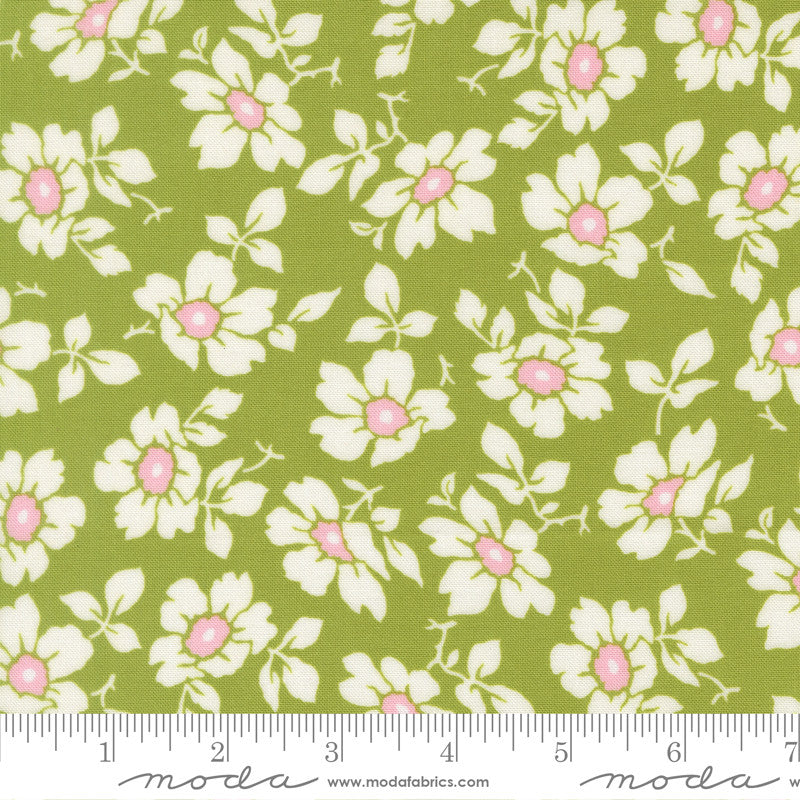 Summers End Cosmos Clover Yardage by Fig Tree & Co for Moda Fabrics | 35431 19