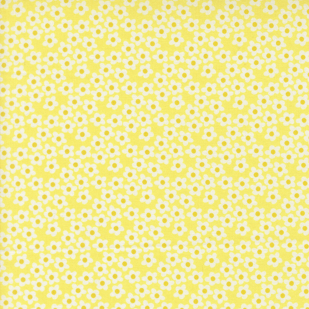 PRESALE Popcorn Popcorn Flowers Sunshine Yardage by Elizabeth Hartman for Moda Fabrics | 51282 22