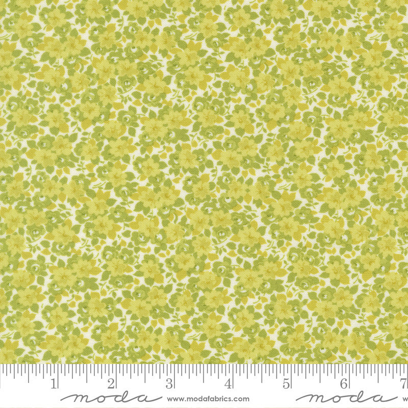 Summers End Meadow Grass Yardage by Fig Tree & Co for Moda Fabrics | 35436 28