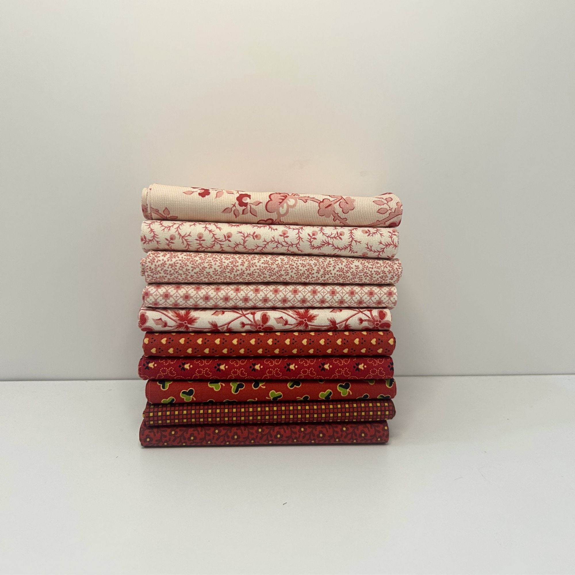 Sally's Stitches Custom Fat Quarter Bundle Red by Betsy Chutchian for Moda Fabrics | 10 FQs | Curated Bundle
