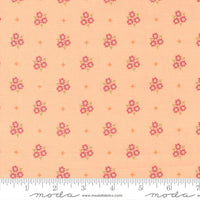 Sale! Bountiful Blooms Peach Posies Yardage by Sherri & Chelsi for Moda Fabrics | 37663 13