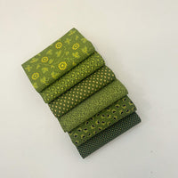 Sally's Stitches Custom Fat Quarter Bundle Green by Betsy Chutchian for Moda Fabrics | 6 FQs | Curated Bundle