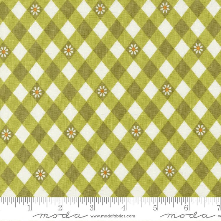 Sale! Flower Power Avocado Picnic Fat Quarter by Maureen McCormick for Moda Fabrics | 33717 18 | REMNANT FAT QUARTER